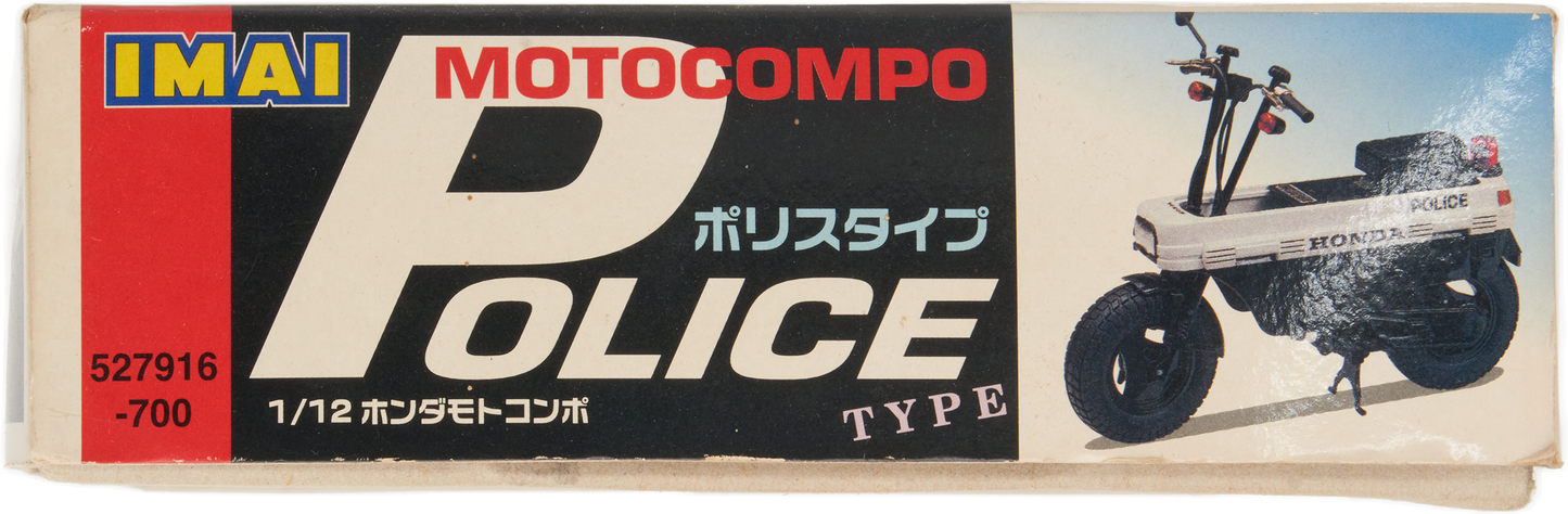 Maquette 1/12 Imai Motocompo Police "Under arrest "